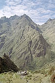 Inca Trail, Runcuracay ruins